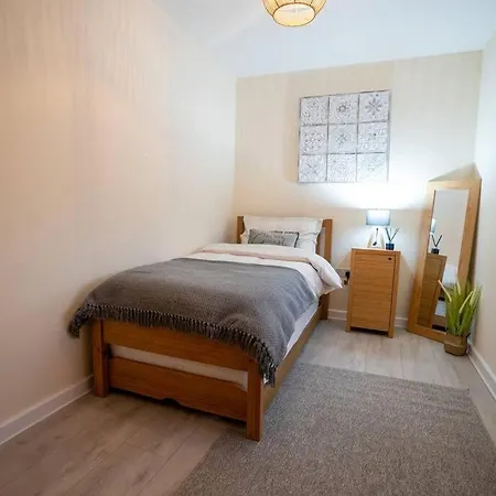 Cosy 2 Bedroom Flat In Stevenage Exterior foto